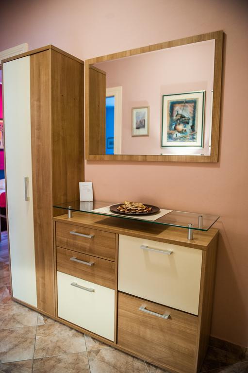 Downtown Apartment Nora Split Pokoj fotografie